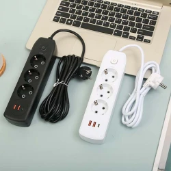 Multiprise Rallonge 3 Ports Prise AC 2500W + Chargeur AUTO-ID 2.1A 2 x USB + USB-C PD 2m Q602 - Noir
