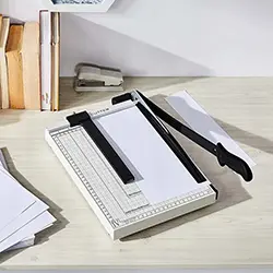 Coupe-papier professionnel A4 MASSICOT VERSAL VR-579