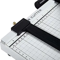 Coupe-papier professionnel A4 MASSICOT VERSAL VR-579